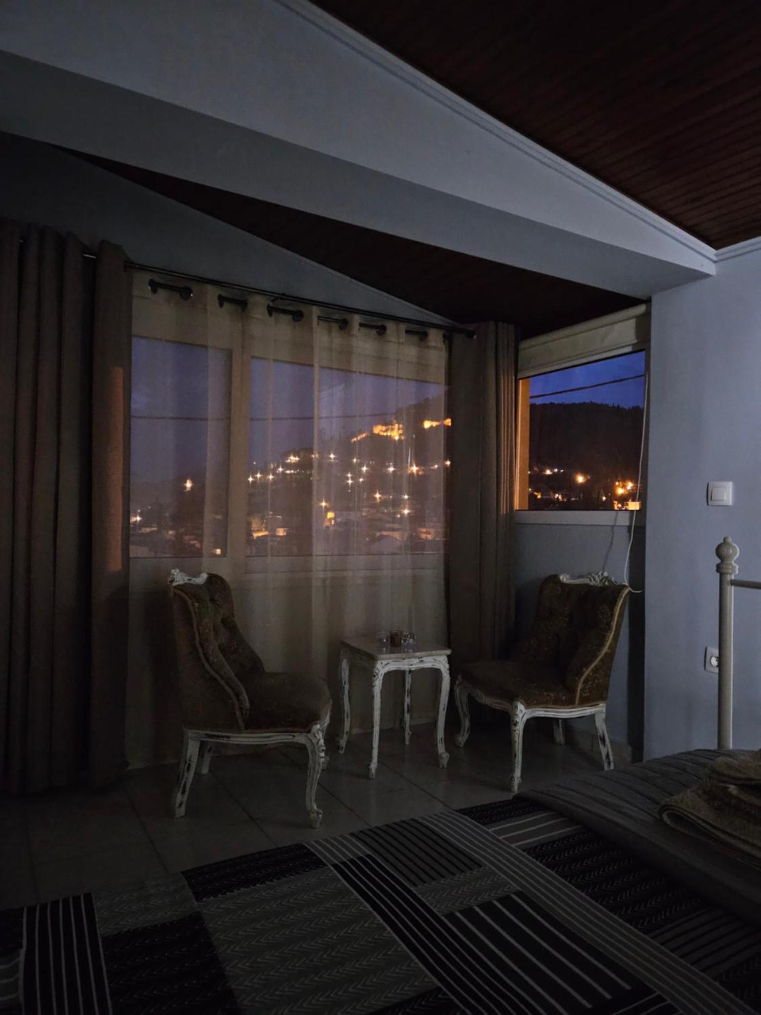 Με Θέα Το Κάστρο Apartment Nafpaktos Exterior photo